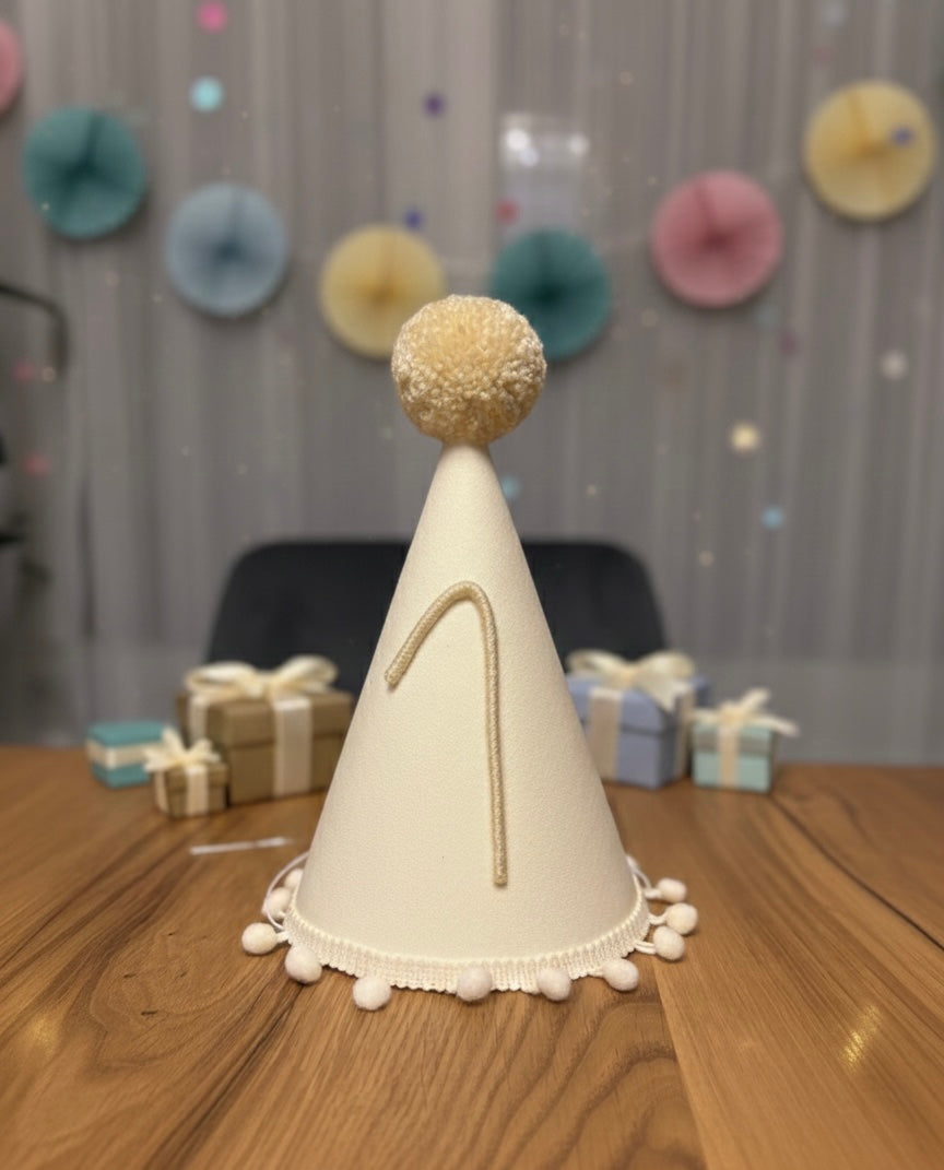 Pom Pom Trim Hat